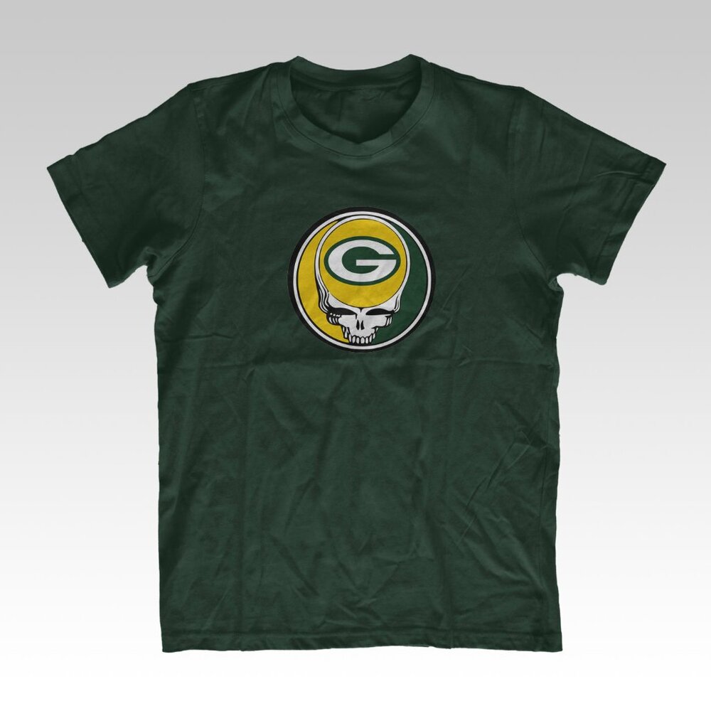 Green Bay Grateful Dead & Company Packers Stealie Mashup T-shirt NWT